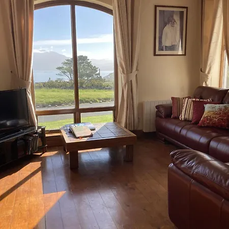 No 10 Coastguard Station Holiday home Renvyle